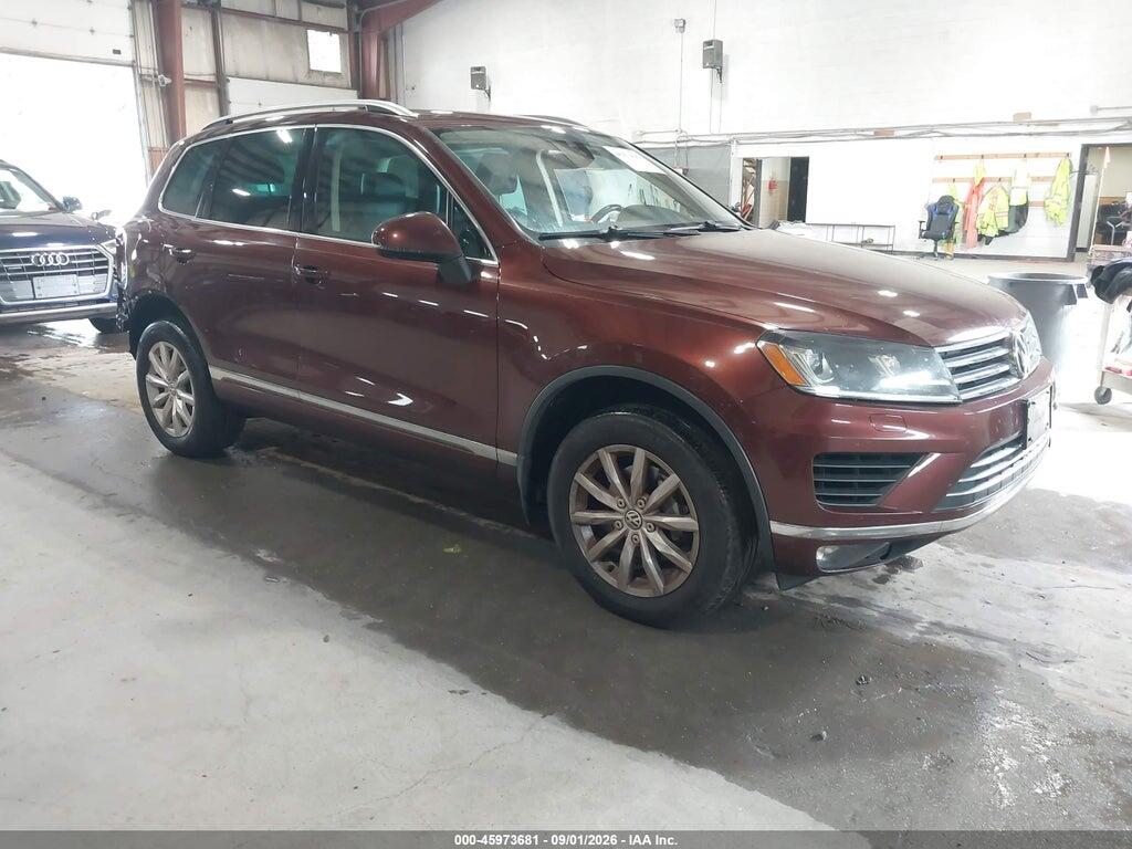 2017 VOLKSWAGEN TOUAREG WVGEF7BP5HD003824