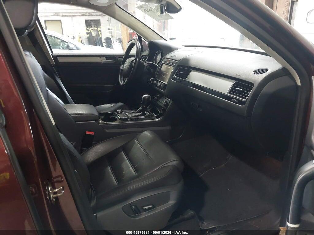 WVGEF7BP5HD003824 2017 VOLKSWAGEN TOUAREG photo no. 5