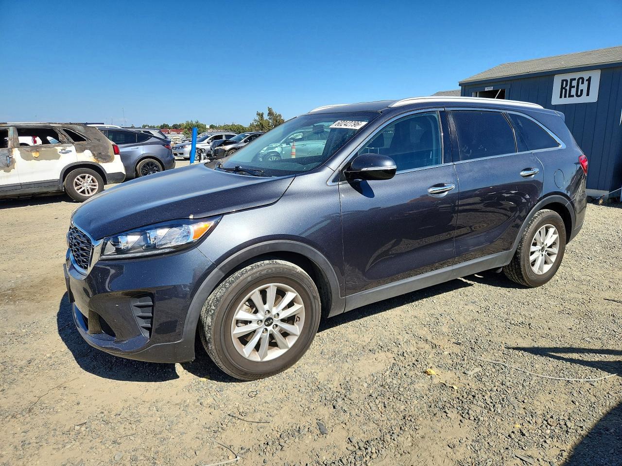 2020 KIA SORENTO 5XYPG4A33LG690156