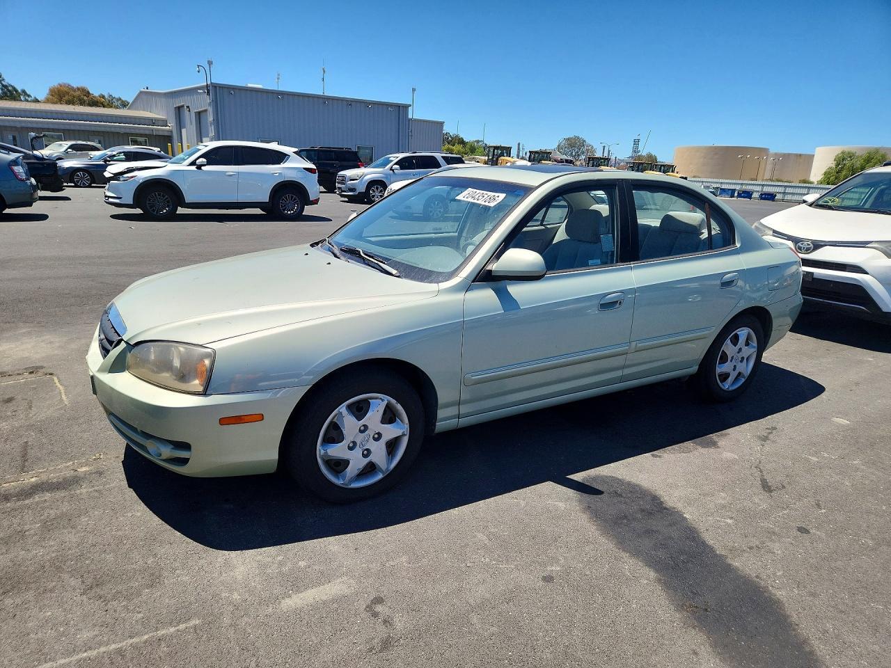 2004 HYUNDAI ELANTRA KMHDN46D54U820704