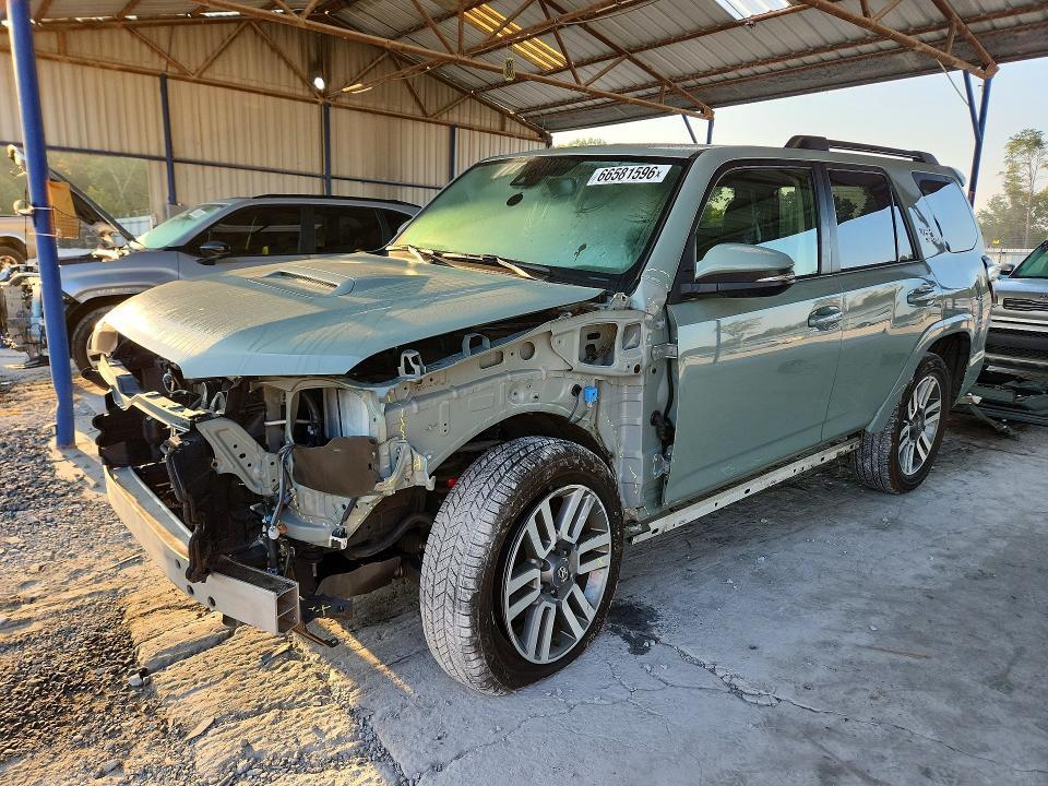 2022 TOYOTA 4RUNNER JTEAU5JR8N5271929