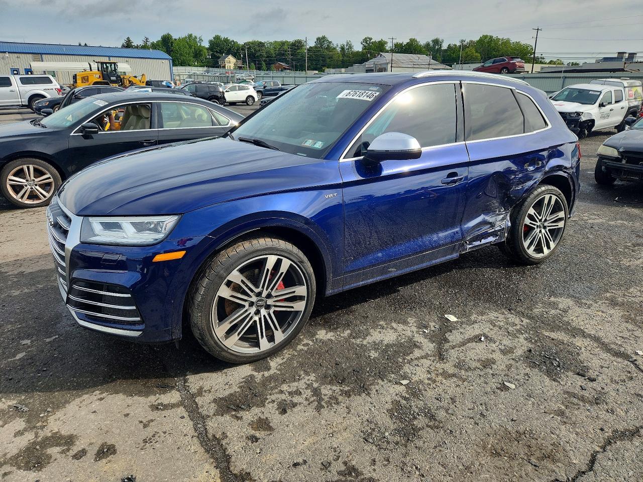 2018 AUDI SQ5 WA1A4AFY8J2070194