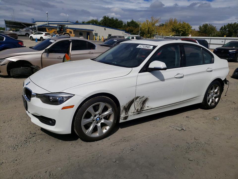 2015 BMW 320 WBA3B1G54FNT05282