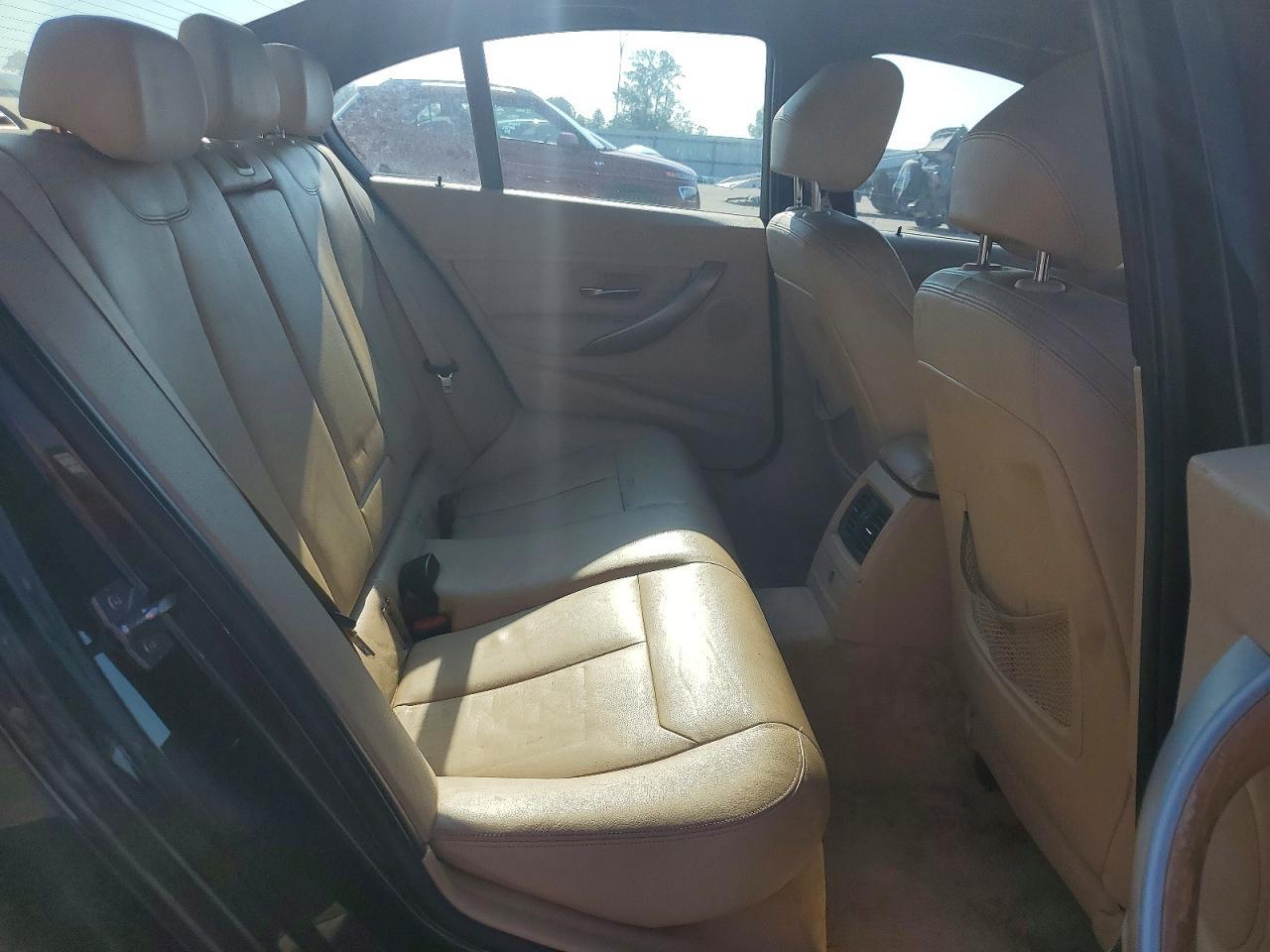 WBA3C1C58DK104700 2013 BMW 328 photo no. 10