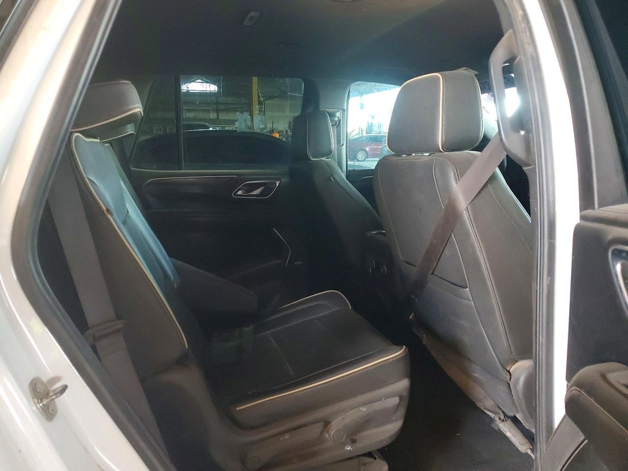 2022 CHEVROLET TAHOE K1500 PREMIER — Фото 10 из 12