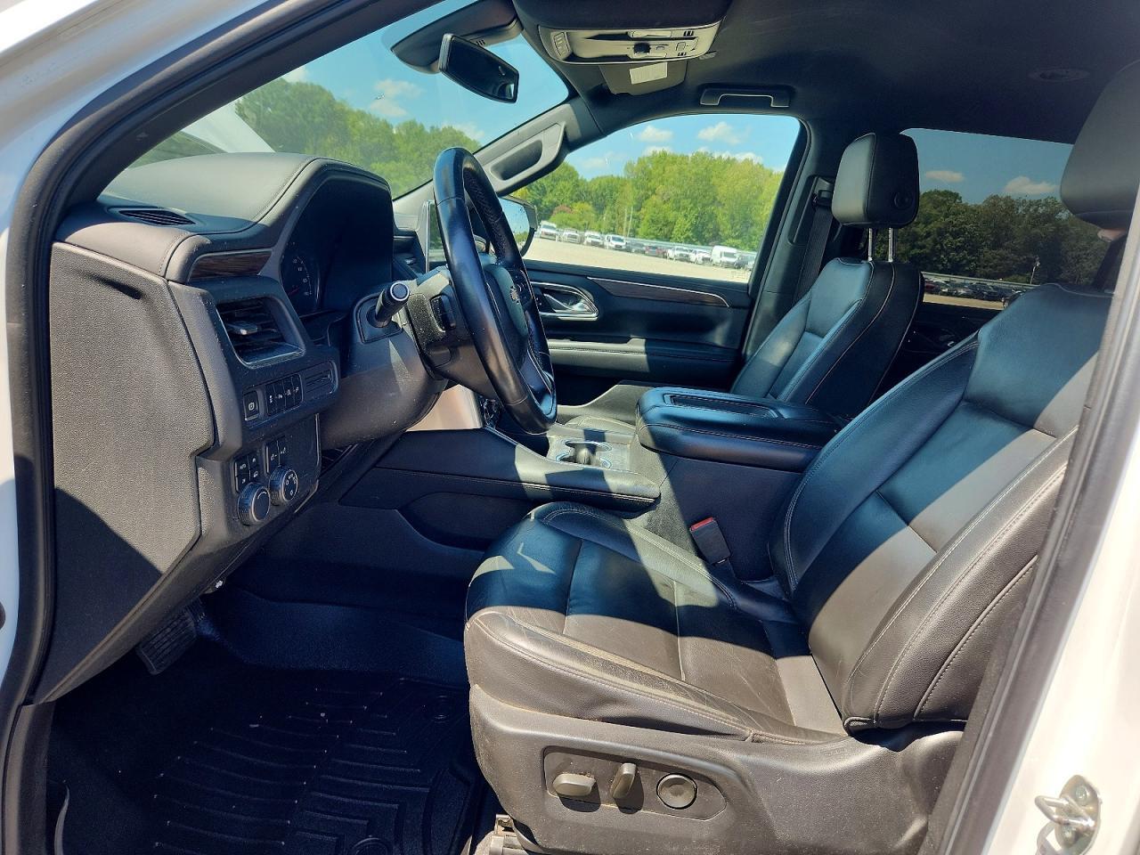 2021 CHEVROLET SUBURBAN K1500 LT — Фото 7 из 12