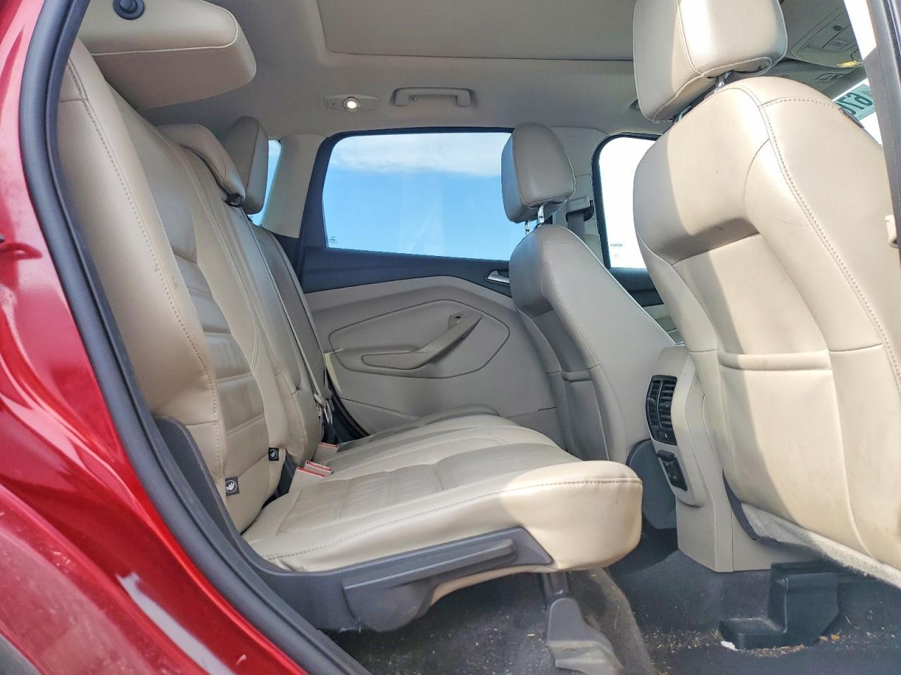 1FMCU9J94HUB89030 2017 FORD ESCAPE photo no. 11