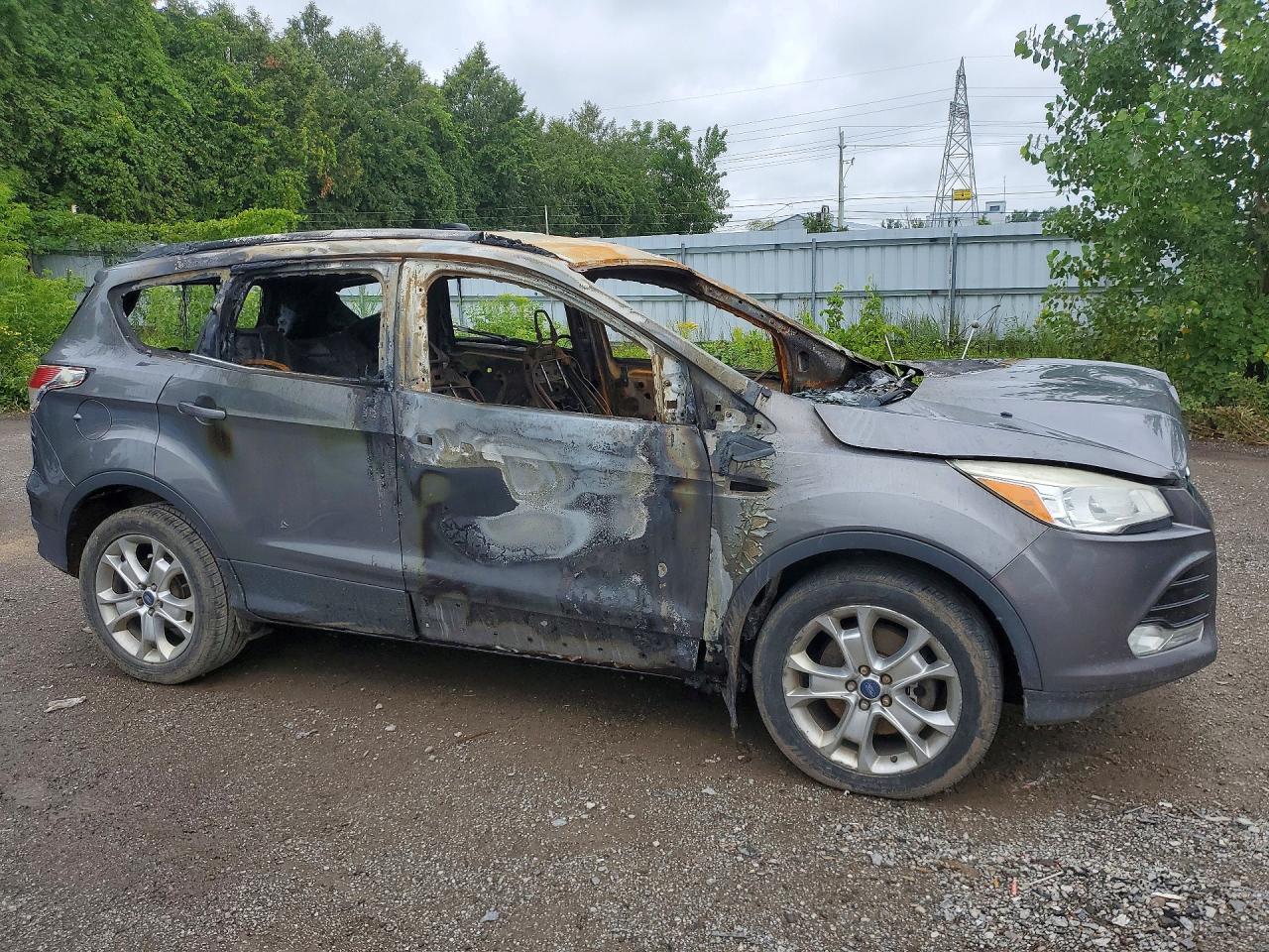 1FMCU9H95DUD05741 2013 FORD ESCAPE photo no. 4