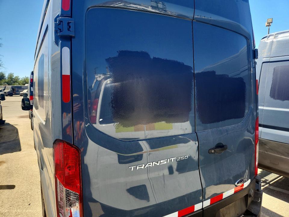 1FTBR3X85LKA87561 2020 FORD TRANSIT photo no. 6