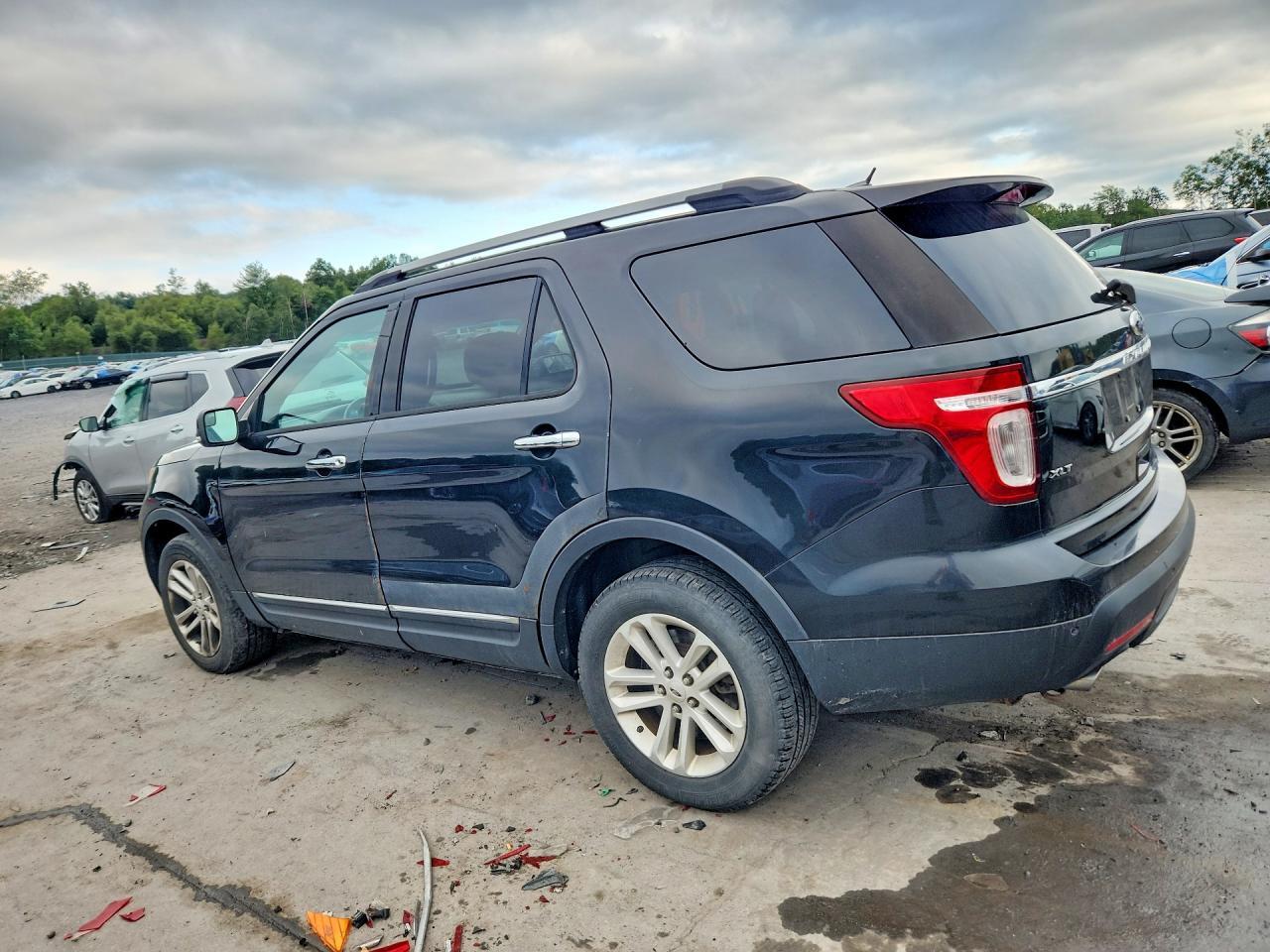1FM5K8D85EGA57691 2014 FORD EXPLORER photo no. 2