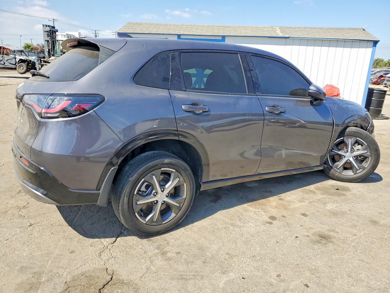 2023 HONDA HR-V EXL — Фото 3 из 13