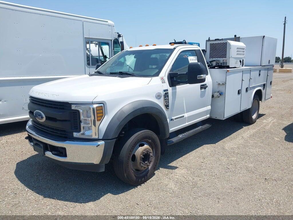 1FDUF4GT8JEC46849 2018 FORD F-450 CHASSIS photo no. 2