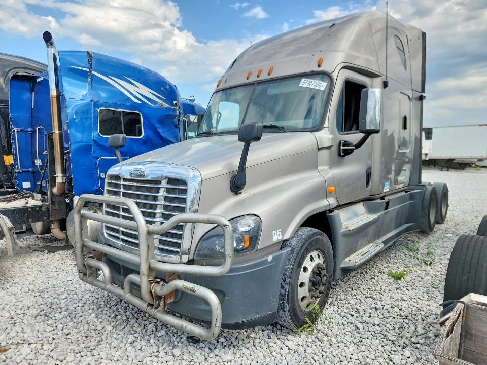 2018 FREIGHTLINER CASCADIA 125 1FUJGLDR7JLHX2579