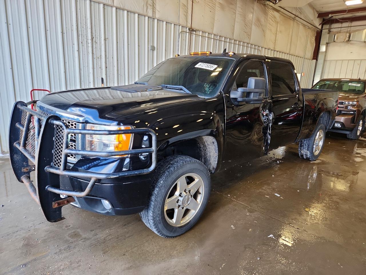 2013 GMC SIERRA K2500 DENALI