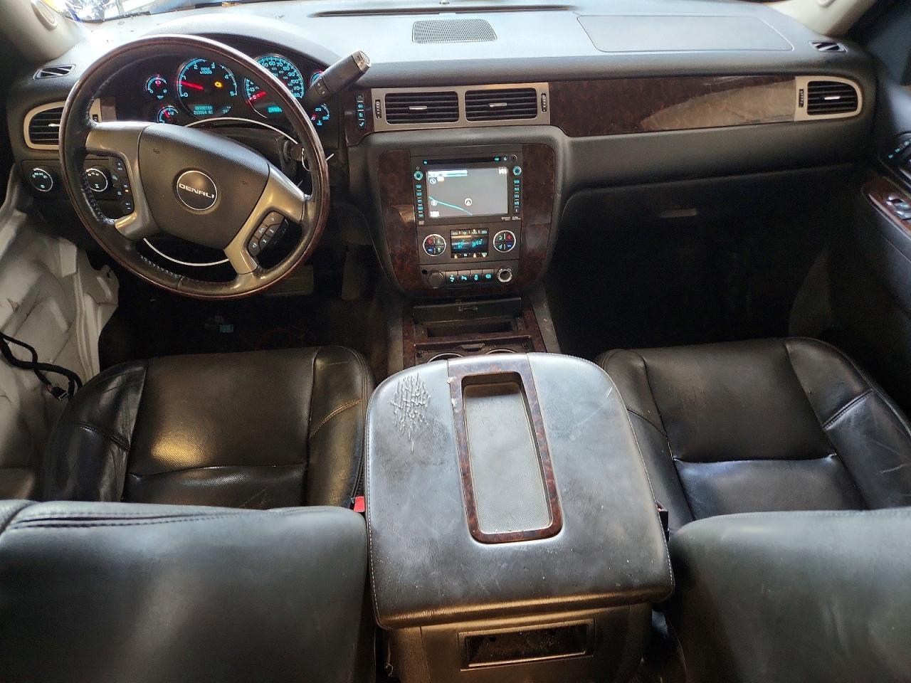 2013 GMC SIERRA K2500 DENALI — Фото 8 из 12