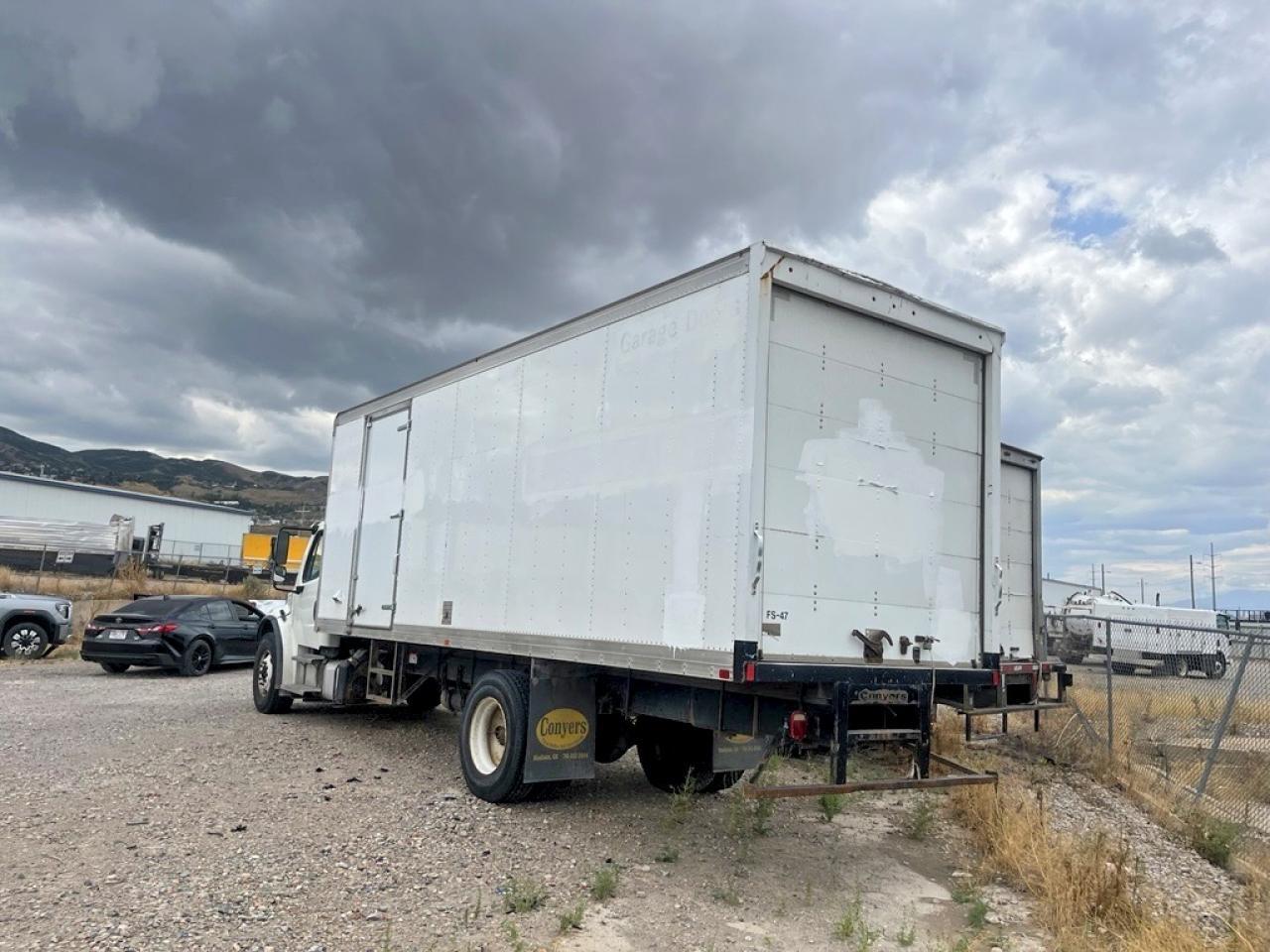 2014 FREIGHTLINER M2 - BOX TRUCK — Фото 2 из 13