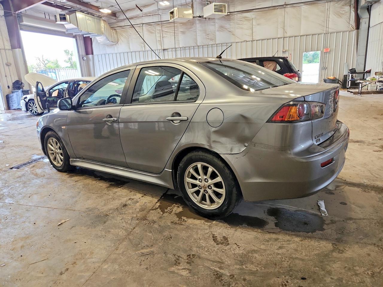 2012 MITSUBISHI LANCER SE — Фото 2 из 12