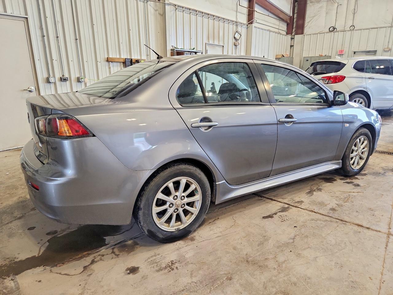 2012 MITSUBISHI LANCER SE — Фото 3 из 12