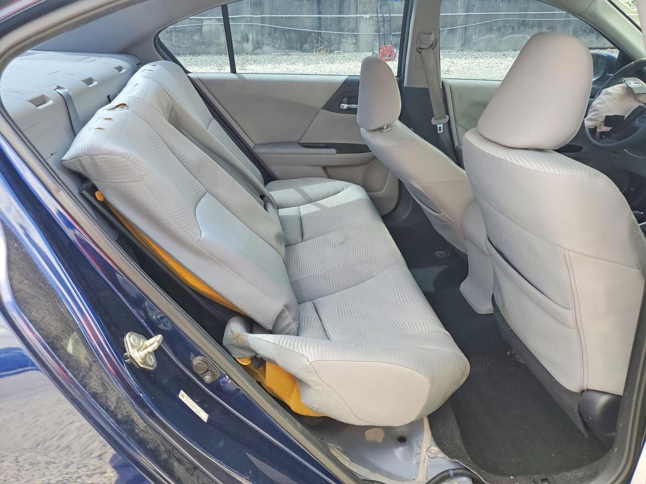 2014 HONDA ACCORD LX — Фото 10 из 13