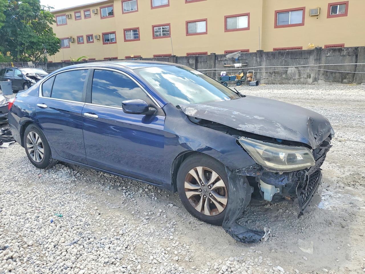 2014 HONDA ACCORD LX — Фото 4 из 13