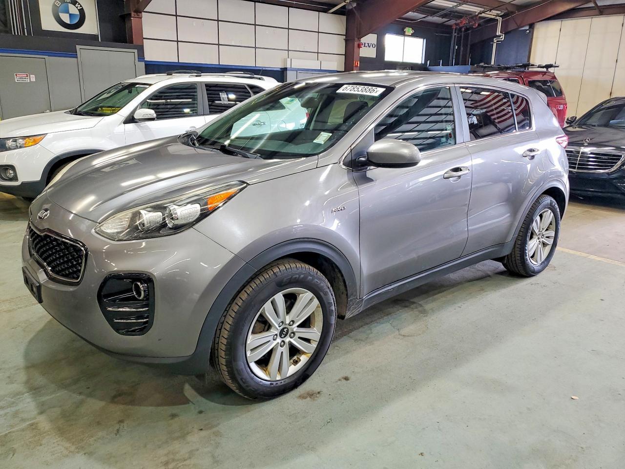 KNDPMCAC3H7221219 2017 KIA SPORTAGE photo no. 1