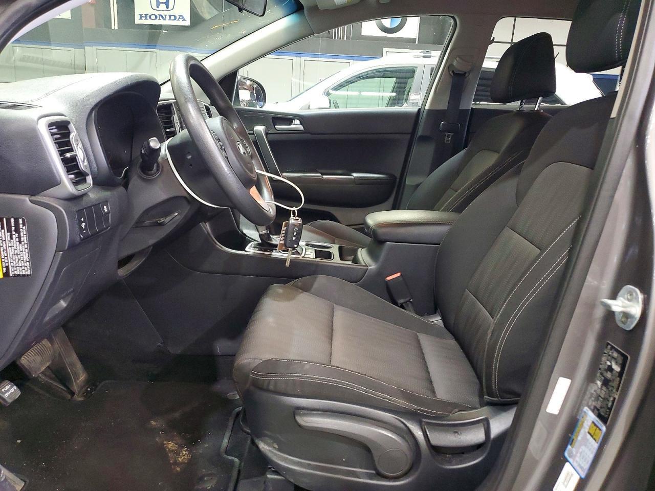 KNDPMCAC3H7221219 2017 KIA SPORTAGE photo no. 7
