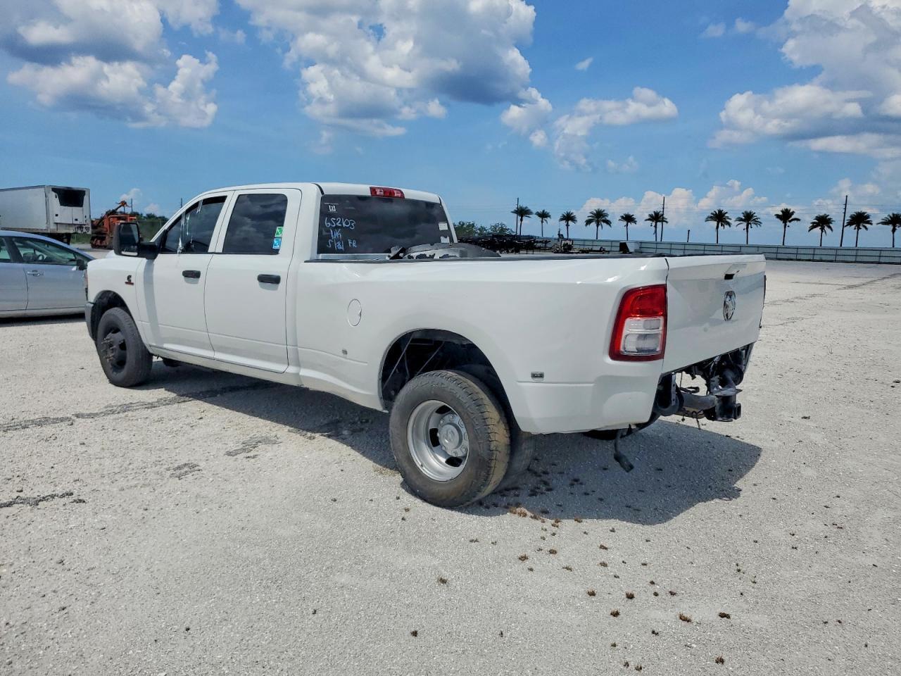 3C63RPGL1PG652103 2023 RAM 3500 photo no. 3