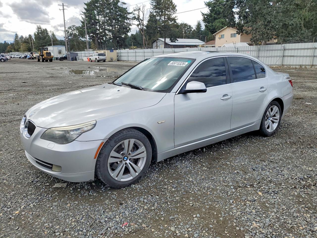 2010 BMW 528 WBANU5C52AC129580