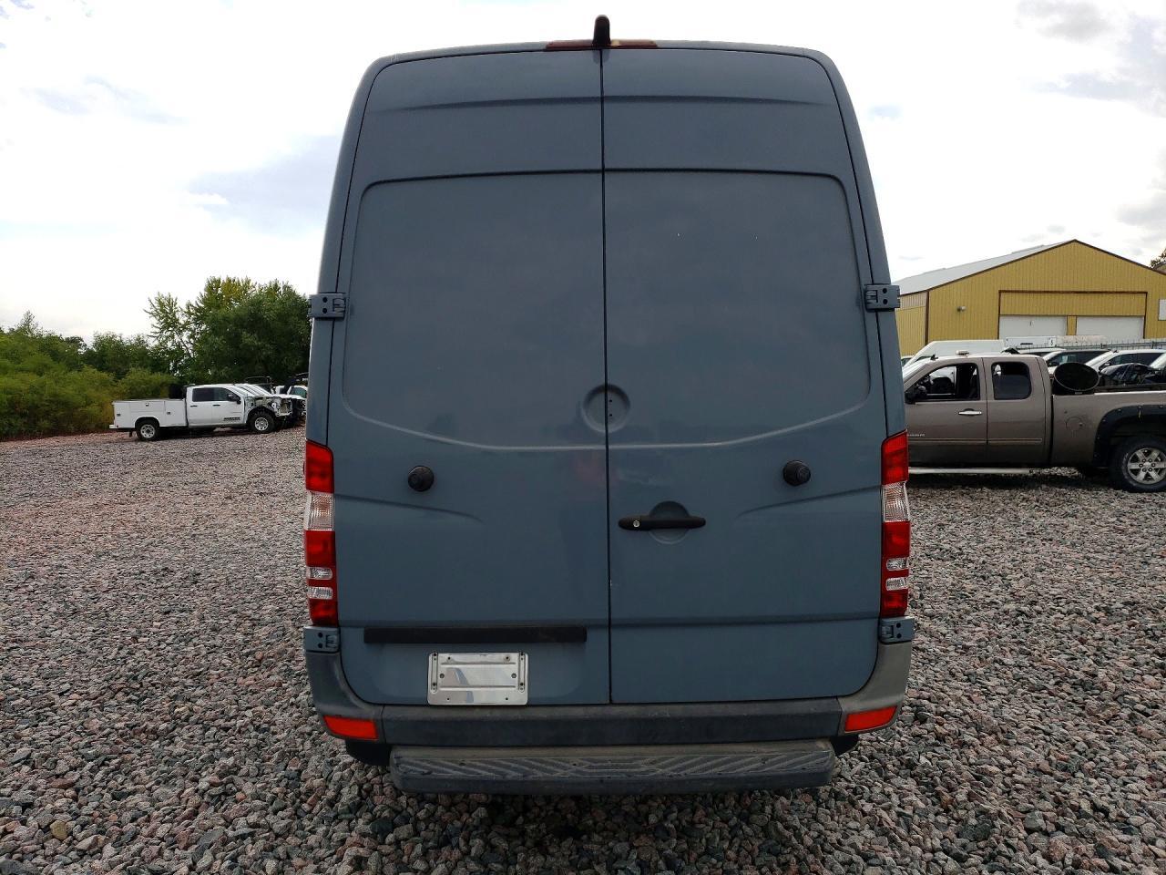 2016 MERCEDES-BENZ SPRINTER 3500 DELIVERY VAN — Фото 6 из 12
