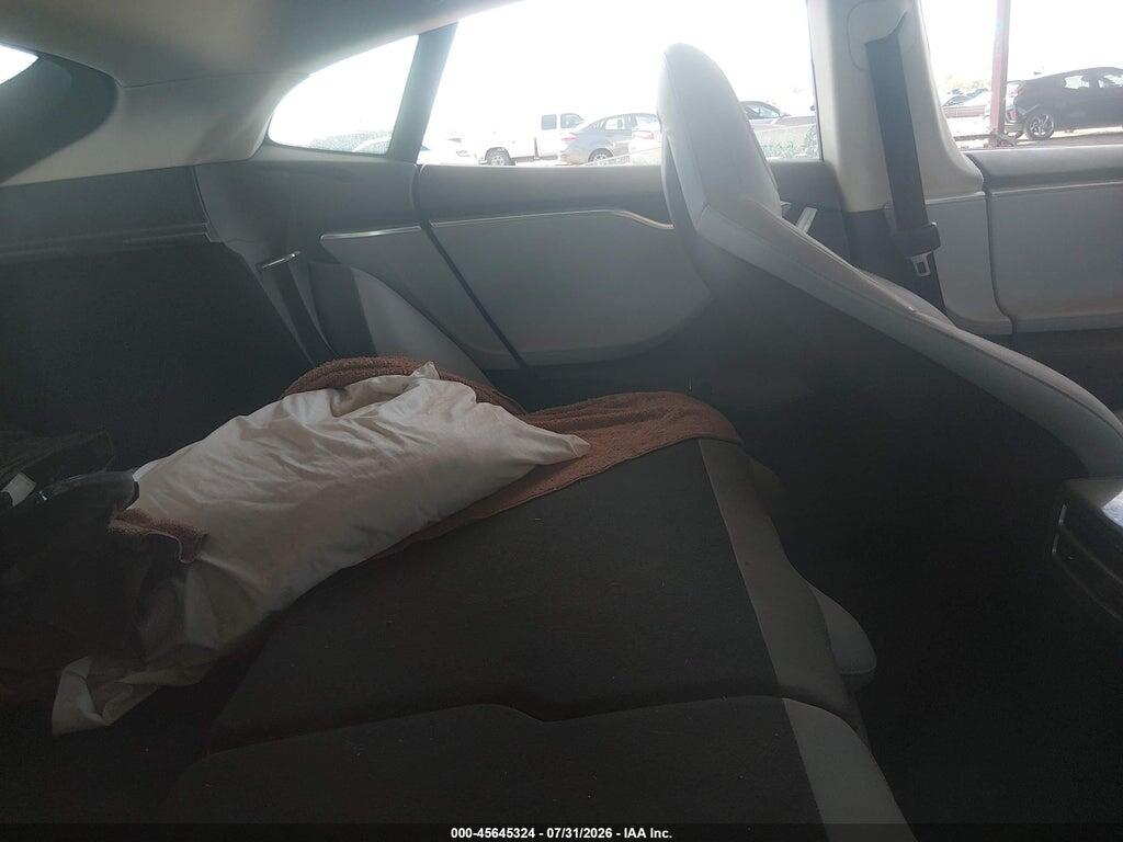 5YJSA1CN8DFP27011 2013 TESLA MODEL S photo no. 8