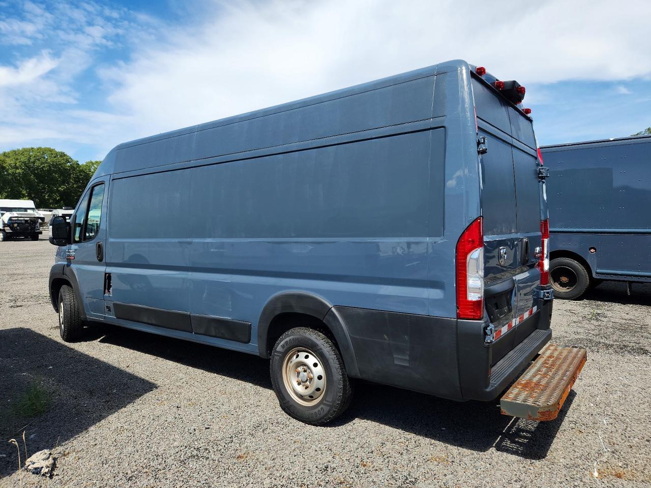 2020 RAM PROMASTER 3500 - DELIVERY VAN — Фото 2 из 13