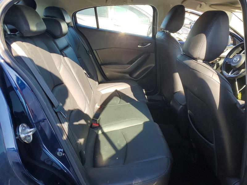 3MZBN1L36JM270416 2018 MAZDA 3 photo no. 10