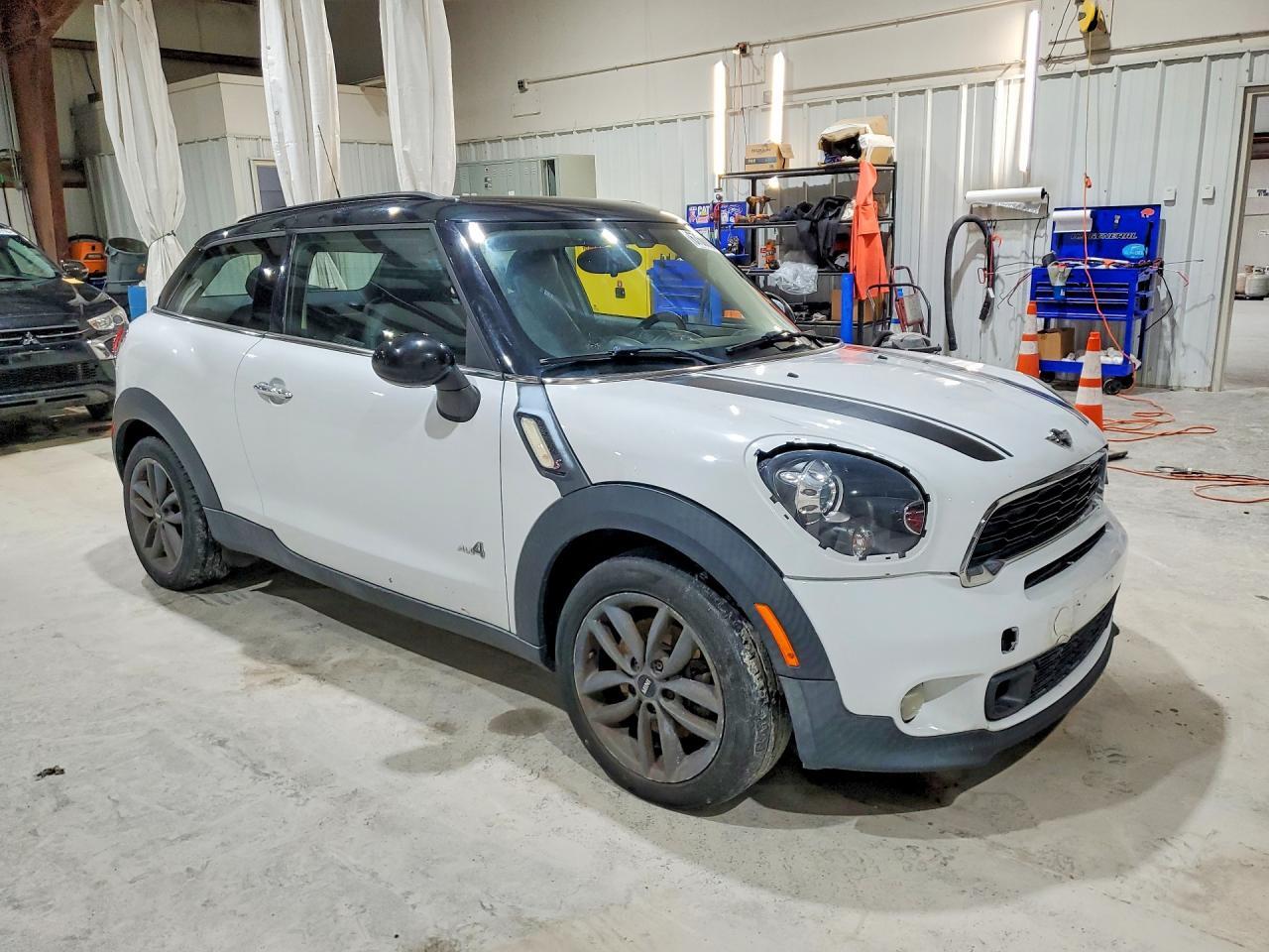 2014 MINI COOPER S PACEMAN — Фото 4 из 12