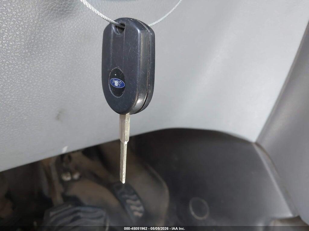 1FTNR1ZM3FKA33711 2015 FORD TRANSIT-250 photo no. 11