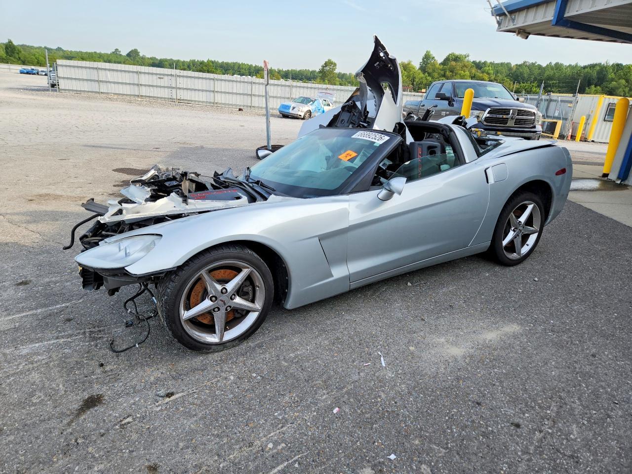 2011 CHEVROLET CORVETTE 1G1YF2DW4B5111919