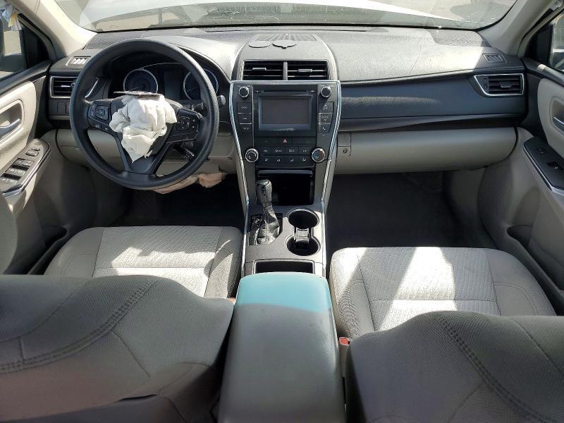 4T1BF1FK0HU675563 2017 TOYOTA CAMRY photo no. 8