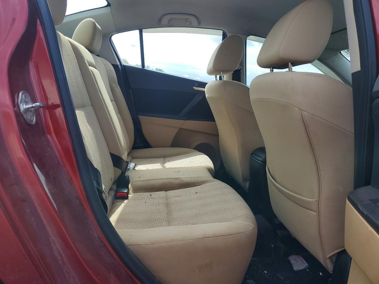JM1BL1SF5A1344605 2010 MAZDA 3 photo no. 10