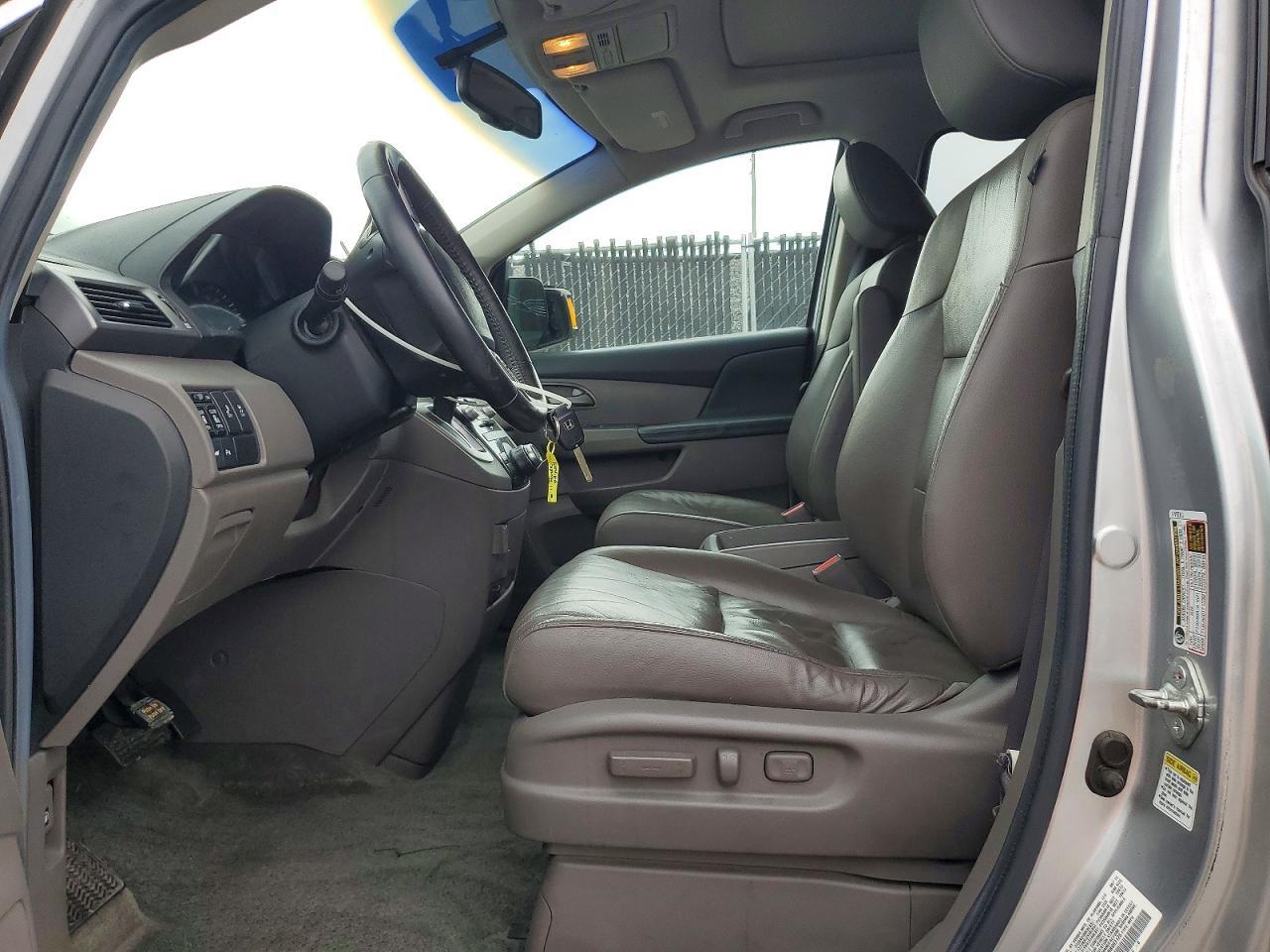 2011 HONDA ODYSSEY TOURING — Фото 7 из 14