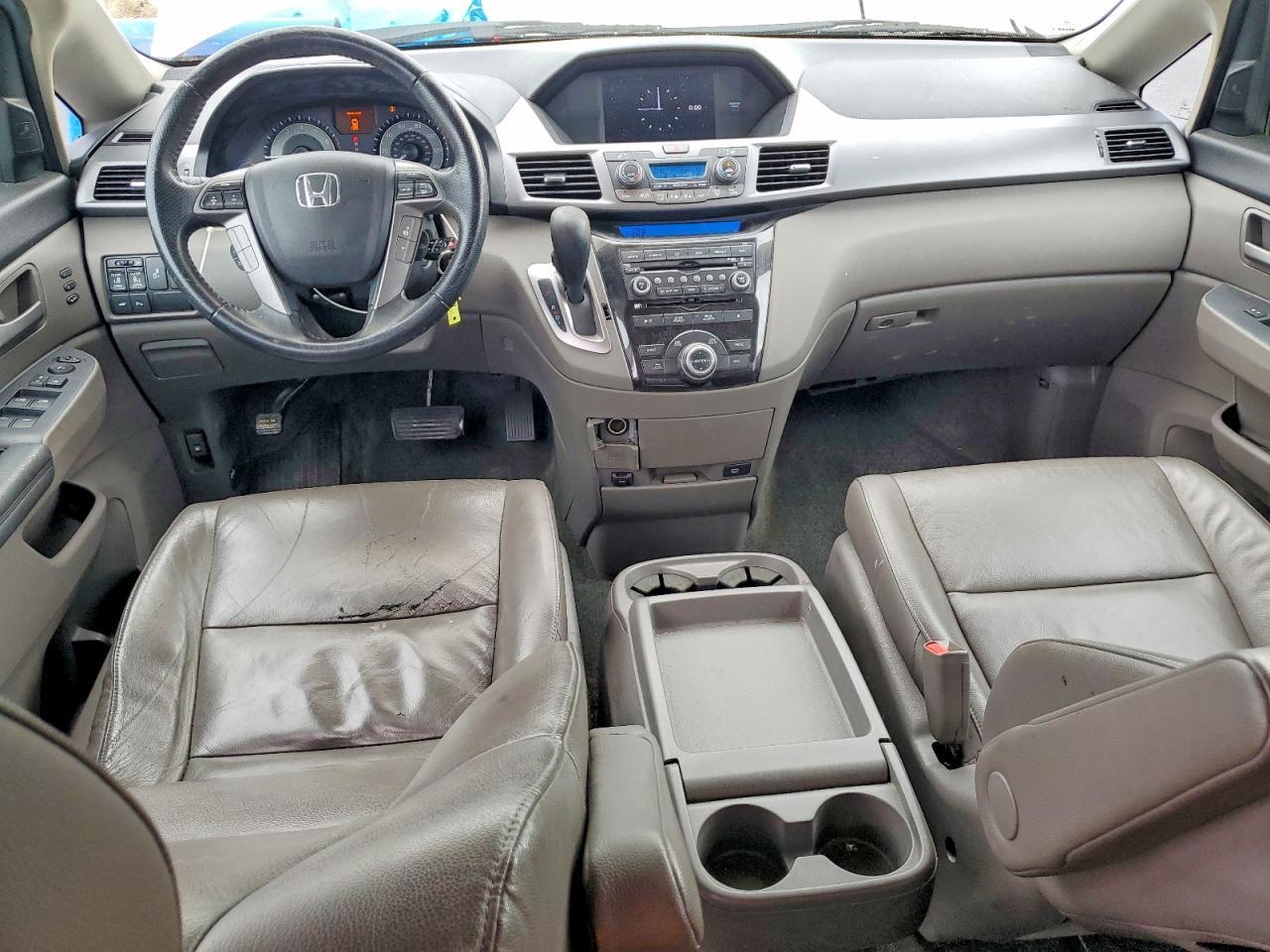 2011 HONDA ODYSSEY TOURING — Фото 8 из 14