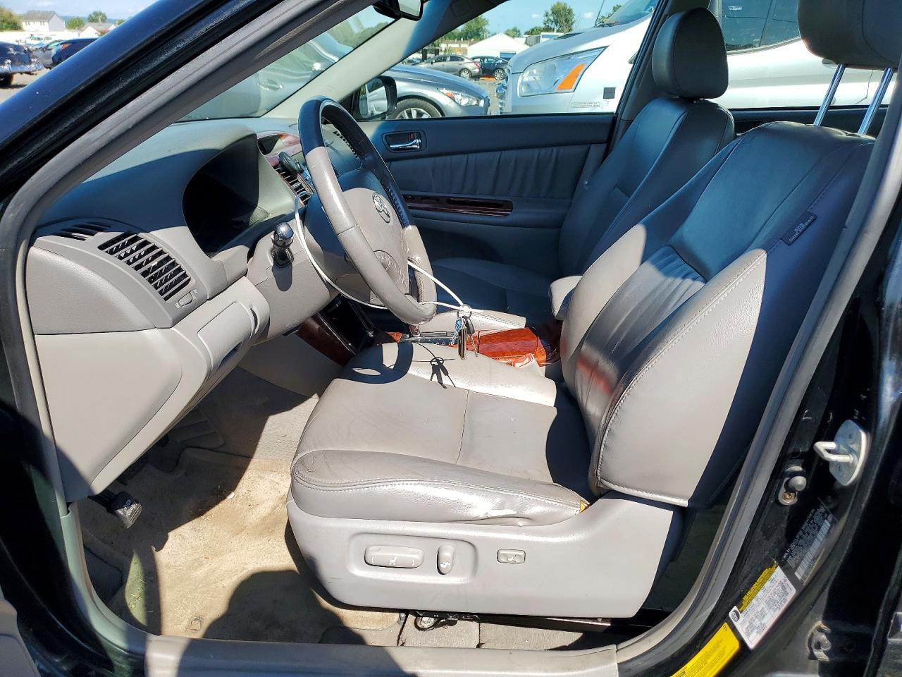 2006 TOYOTA CAMRY XLE — Фото 7 из 12