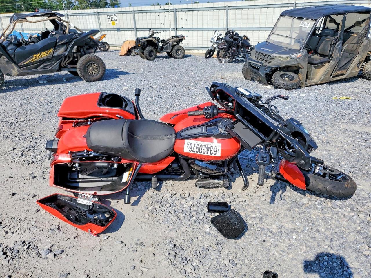 2026 HARLEY-DAVIDSON FLHX 1HD1KB719TB609698