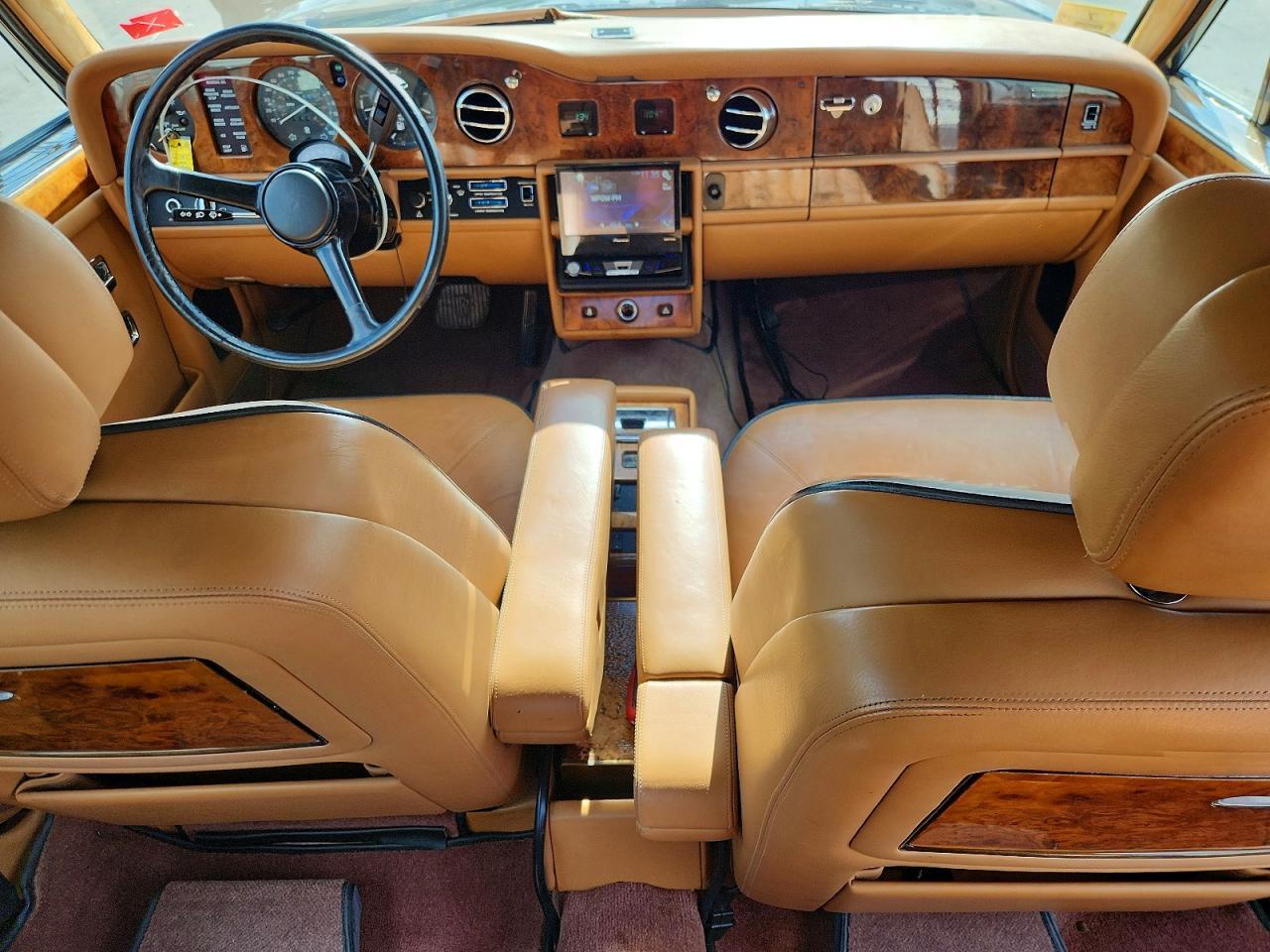 1989 ROLLS-ROYCE SILVER SPUR — Фото 8 из 12