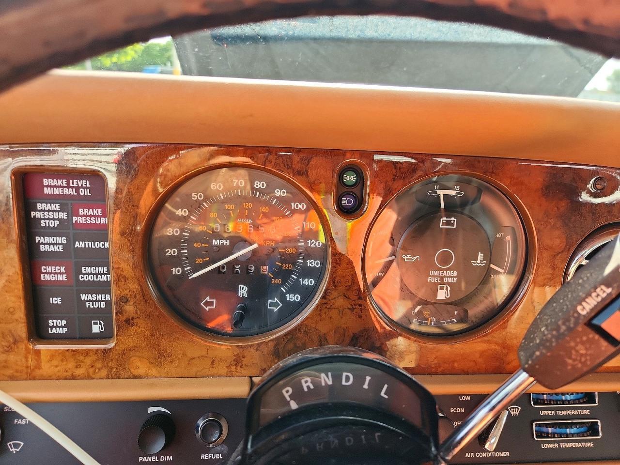 1989 ROLLS-ROYCE SILVER SPUR — Фото 9 из 12