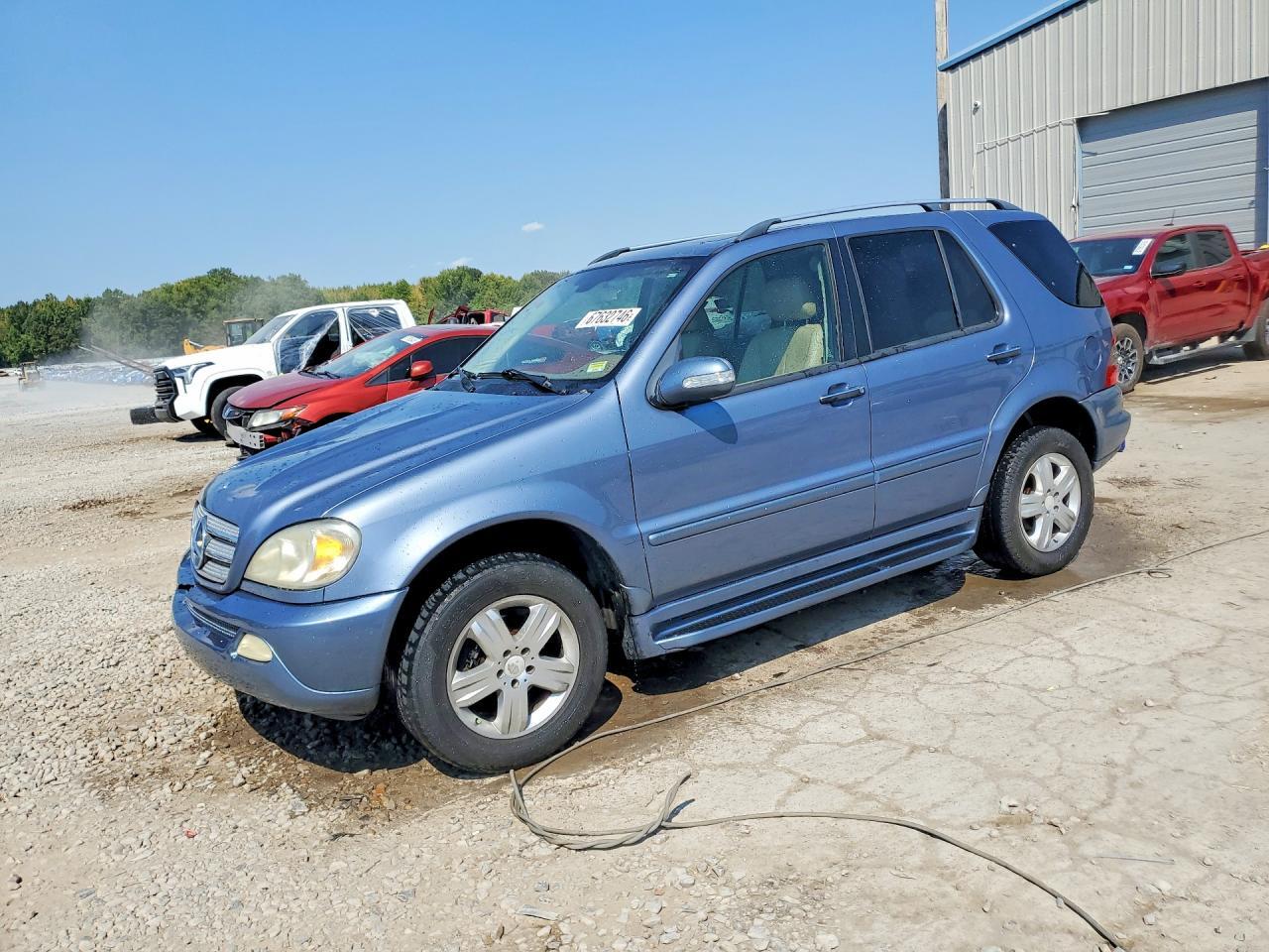 2005 MERCEDES-BENZ ML 4JGAB57E25A529895