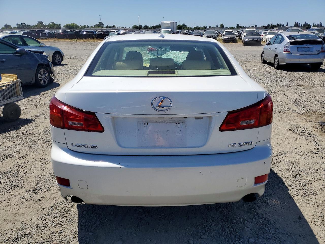 JTHBK262582069630 2008 LEXUS IS photo no. 6