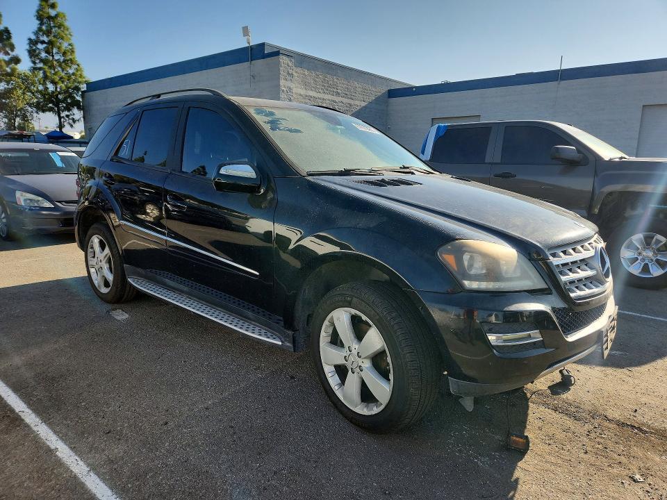 2009 MERCEDES-BENZ ML 350 — Фото 4 из 12