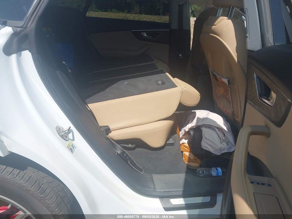 WA1FVAF17KD031558 2019 AUDI Q8 photo no. 8