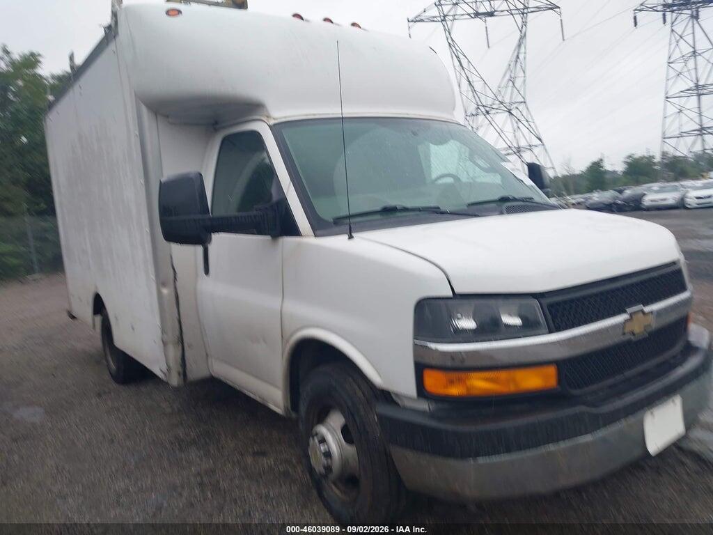2017 CHEVROLET EXPRESS CUTAWAY 1GB3GRCG2H1228355