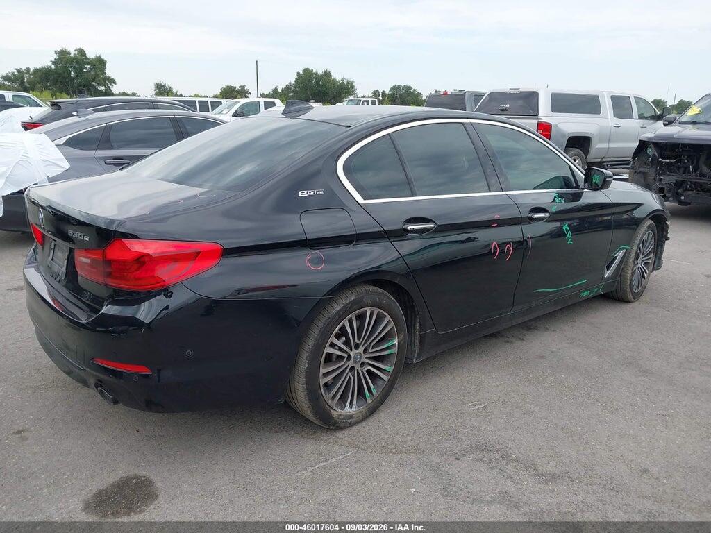 WBAJA9C52JB033940 2018 BMW 530E photo no. 4