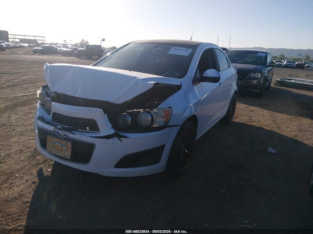1G1JC5SHXE4208200 2014 CHEVROLET SONIC photo no. 2
